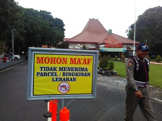 Bupati Trenggalek Tolak Parsel Lebaran