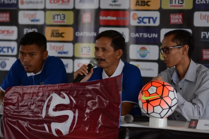 Kembali Latih Persib, Djanur Bidik Kemenangan atas PSM