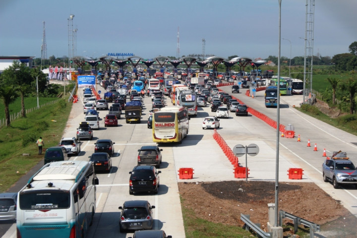 Hari ini 60 Ribu Kendaraan Lintasi Tol Cipali