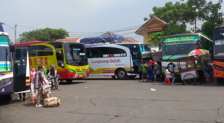 Belum Ada Lonjakan Pemudik di Terminal Pulo Gadung