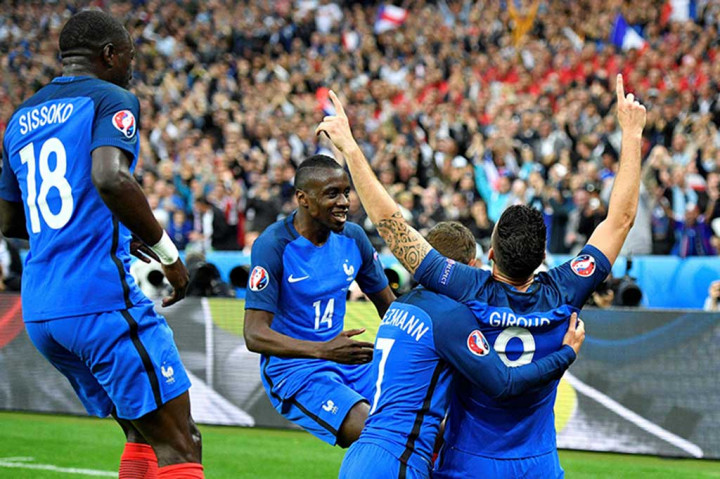 Prancis Akhiri Petualangan Islandia