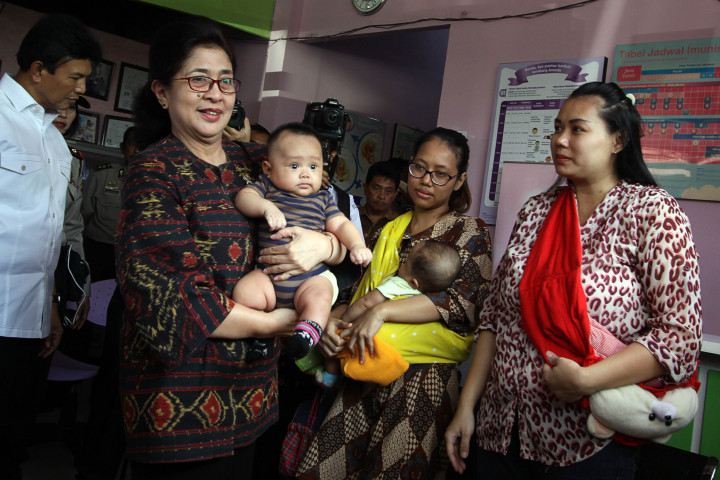 Pemerintah Dituntut Umumkan Kandungan Vaksi Palsu