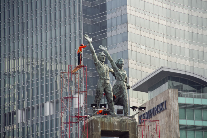 Mitos Hidup Makmur di Jakarta