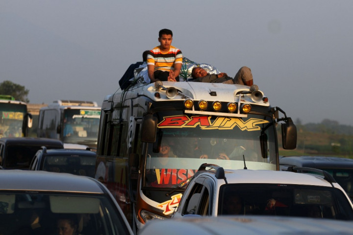 Pemudik Meninggal Saat Bus Sedang Antre Kemacetan di Brebes