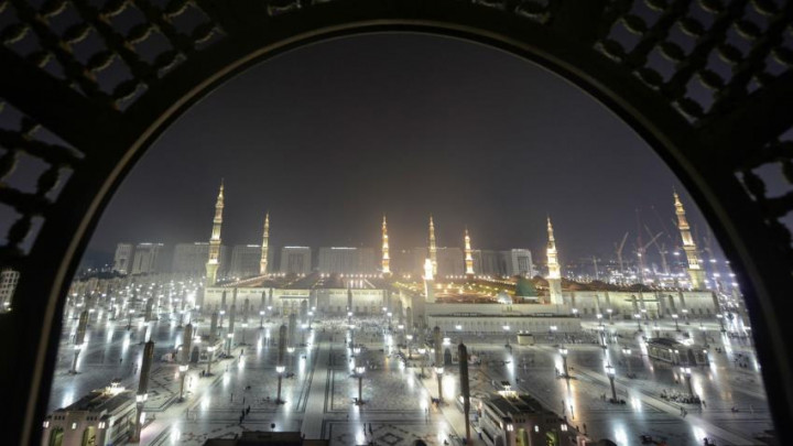 Dunia Berduka Jelang Idul Fitri