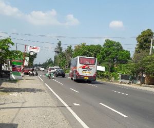 Sehari Jelang Lebaran, Jalur Selatan Jatim Ramai Lancar
