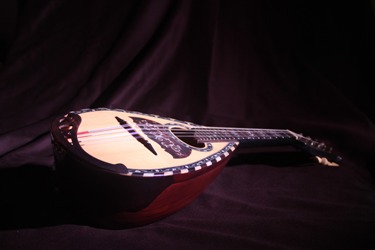  Rasulullah dan Nyanyian di Hari Raya