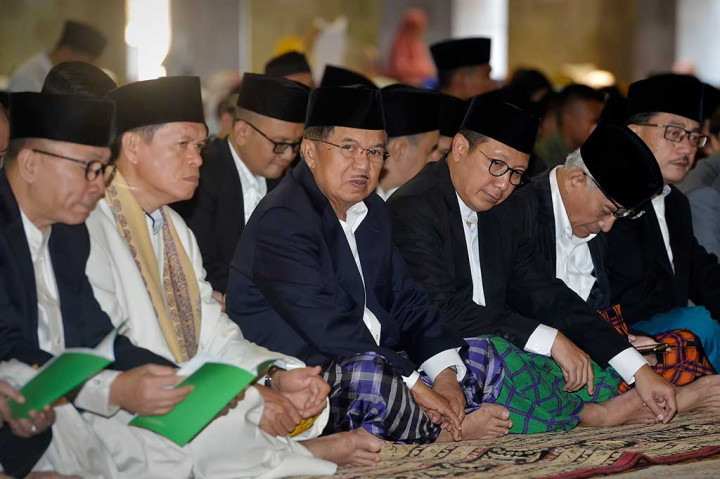 Wapres JK Salat Id di Masjid Istiqlal