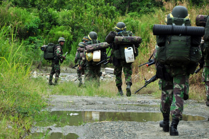 Personel Operasi Tinombala Tetap di Hutan Selama Lebaran