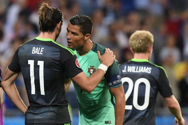 Ini yang Dibisikkan Ronaldo kepada Bale