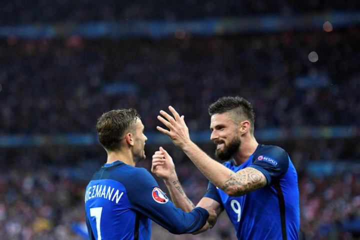Giroud Puji Penampilan Griezmann