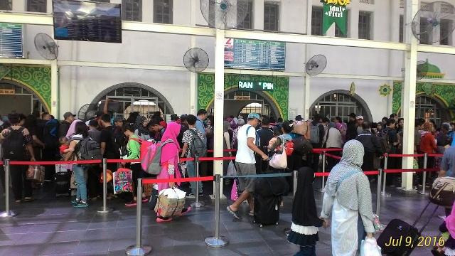80 Ribu Pemudik Kembali ke Jakarta Melalui Stasiun Pasar Senen
