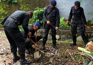 Bom Ranjau Darat Peninggalan Belanda Ditemukan di Pantai Lorong Aceh
