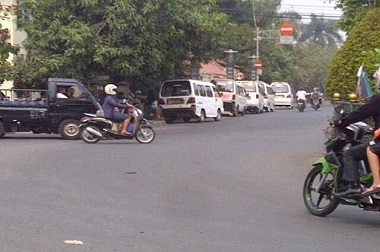 Dampak Mudik, Angkot di Tangerang Selatan Sepi Penumpang