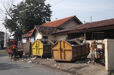 Setelah Lebaran, Sampah Menumpuk di Kendal