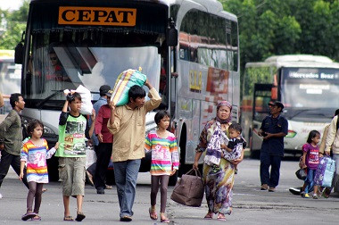 H+5, Arus Balik Masih Terjadi di Terminal Purabaya