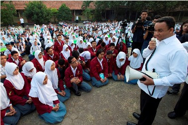 Mendikbud Larang Kegiatan Mos Dilakukan Oleh Siswa
