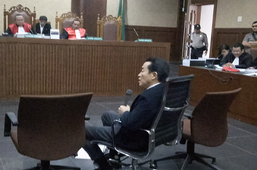 Edi Darmawan Salihin jadi saksi perdana dalam sidang lanjutan terdakwa Jessica Kumala Wongso di Pengadilan Negeri Jakarta Pusat -- MTVN/Arga Sumantri