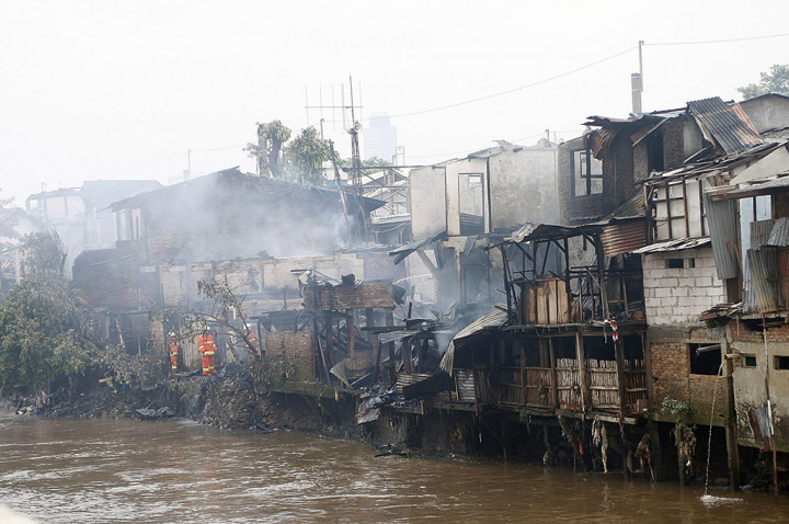 Ahok Tertibkan Bukit Duri Bulan Depan