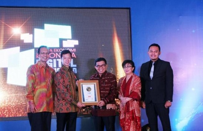 Konsisten Hadirkan Inovasi Digital, BCA Raih Digital Innovation Award for Banking 2016