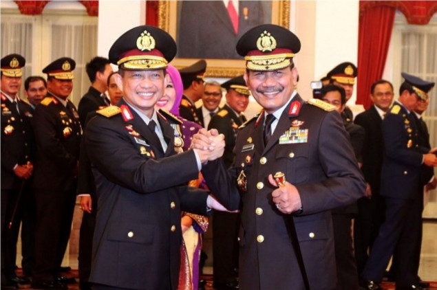 Tongkat Komando Tribrata 1 kini di Tangan Tito