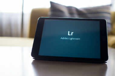 Adobe Berikan Fitur Baru yang Berbeda Pada Update Lightroom Android dan iOS