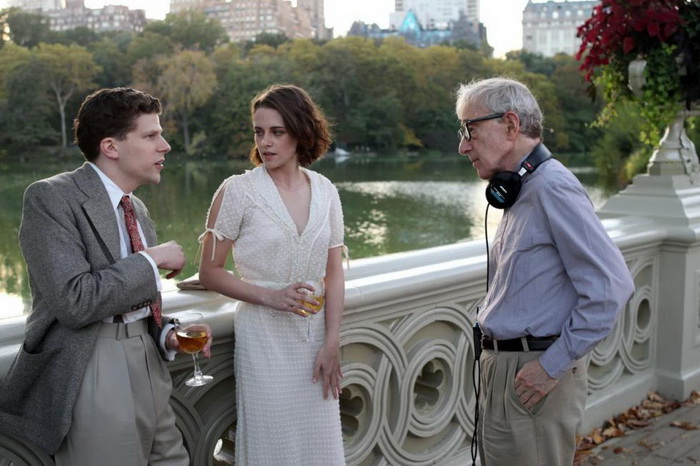 Kristen Stewart Sempat Menduga Woody Allen Membencinya