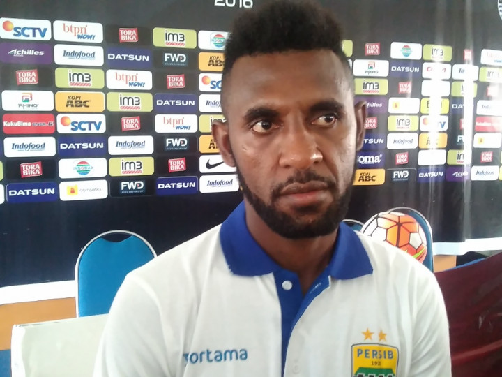 Purwaka Absen, Persib Siapkan Yanto Basna
