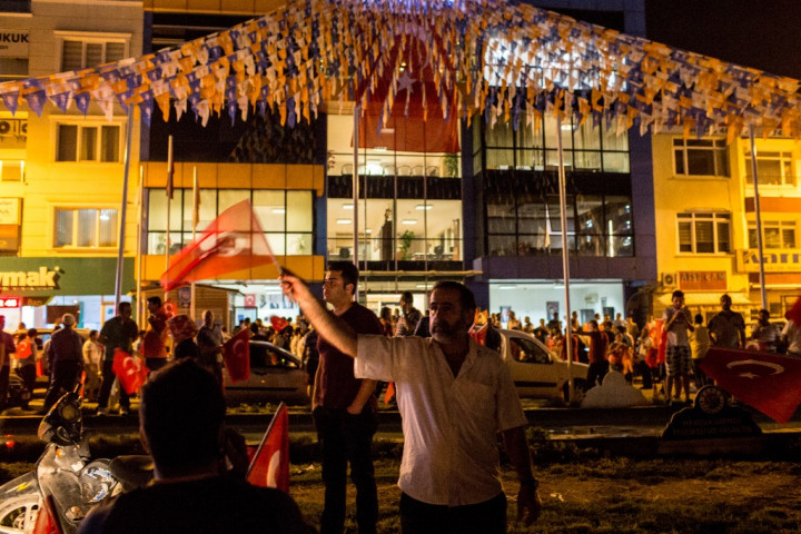 Korban Tewas Kudeta Turki Bertambah Jadi 104 Orang