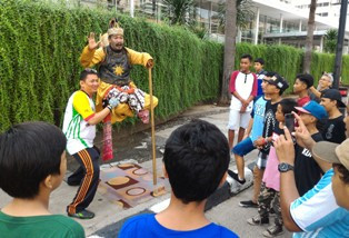 CFD Jadi Ajang Pamer Kesenian Indonesia