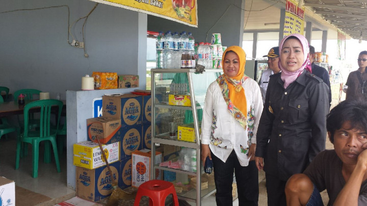 Pedagang Keluhkan Mahalnya Sewa Lahan di Tol Brebes