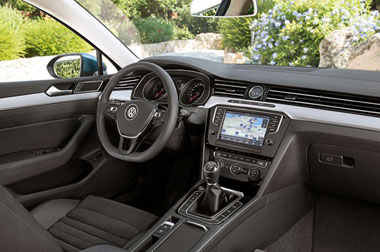 VW dan LG Riset Mobil Terkoneksi Rumah