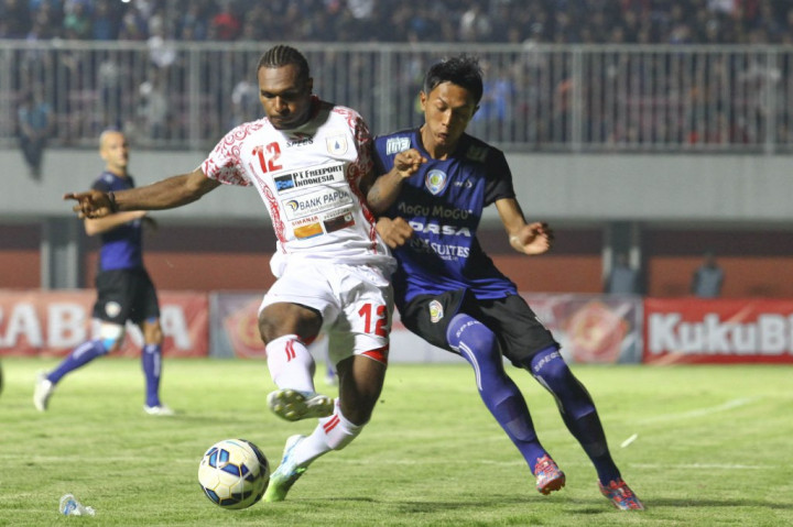 Nelson Alam Kian Termotivasi