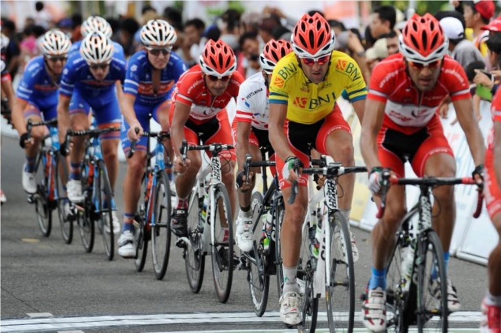 Peserta Tour de Singkarak (Foto: Ant/Wahyu Putro A)
