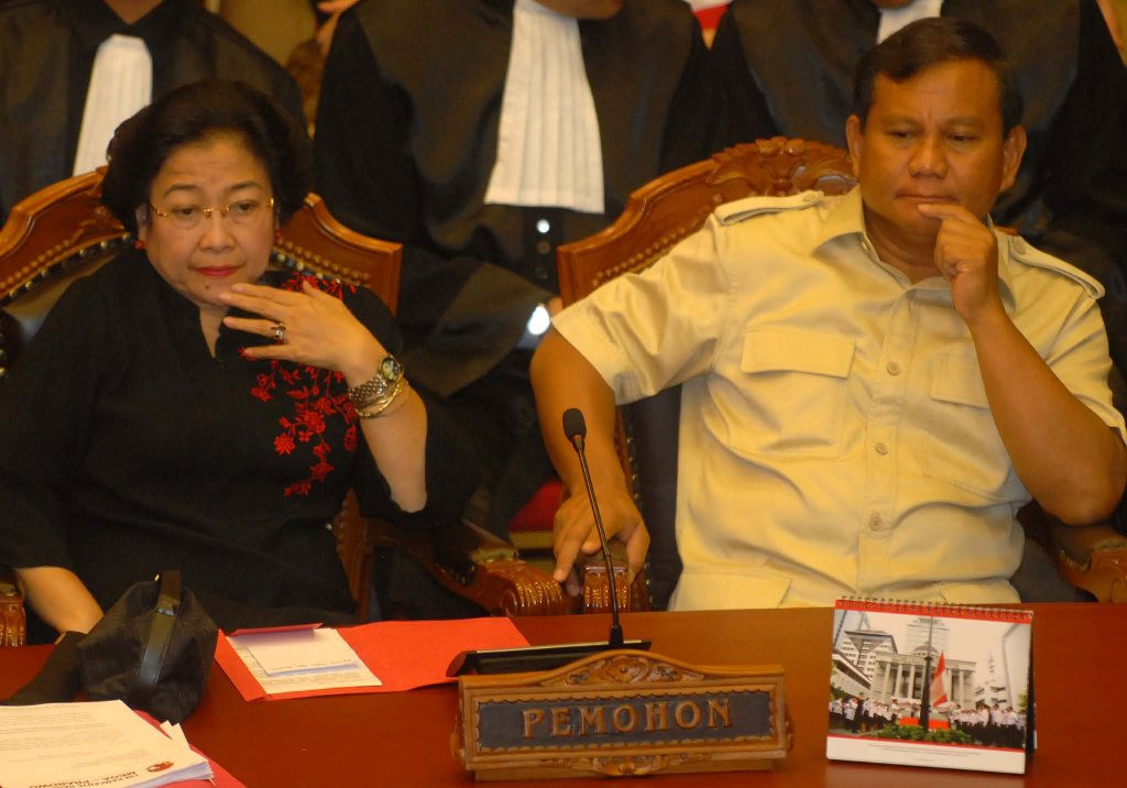 Hadapi Pilkada DKI, PDIP Buka Peluang Pertemukan Prabowo ...