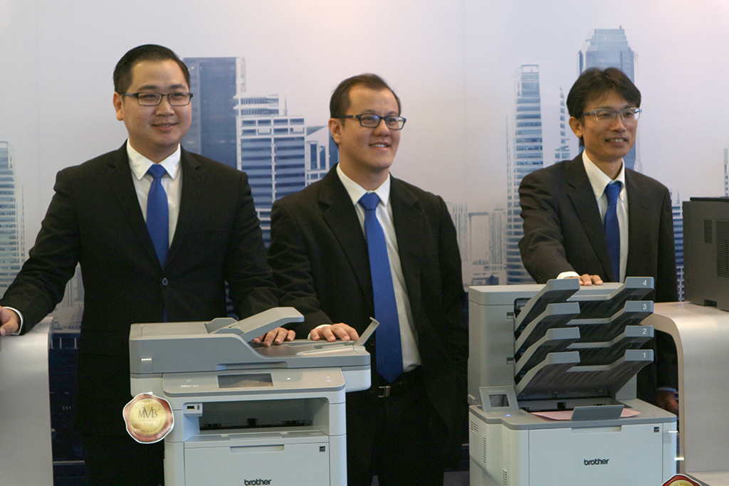 Eksekutif Brother Indonesia saat acara perilisan printer Mono Laser terbaru (MTVN/DANU)