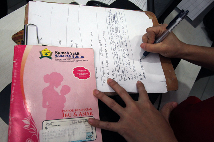 Siang Ini, Orang Tua Korban Vaksin Palsu Mengadu ke KPAI