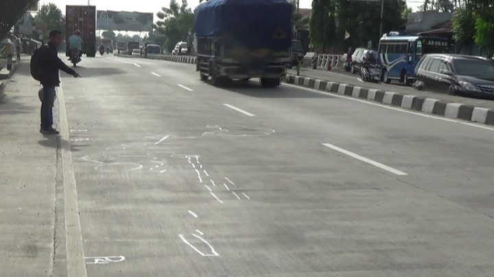 Tabrak Lari, Siswi Kembar Tewas Dilindas Truk