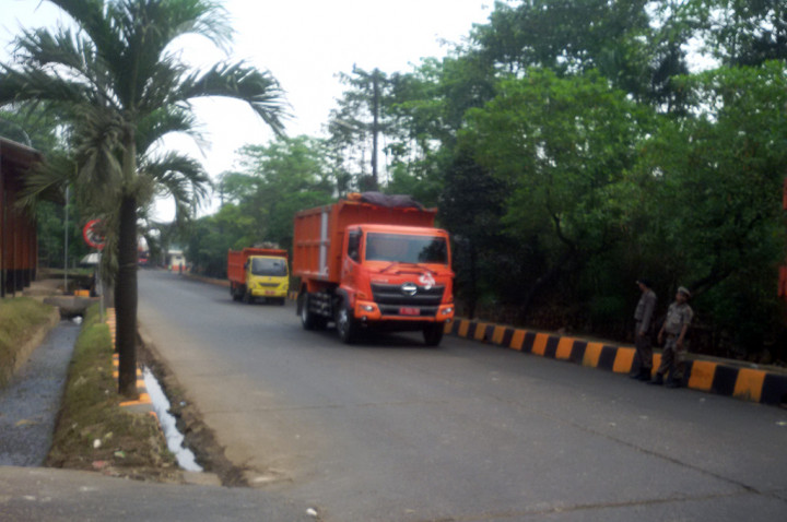 Tak Ada Lagi Antrean Truk Sampah di Bantargebang