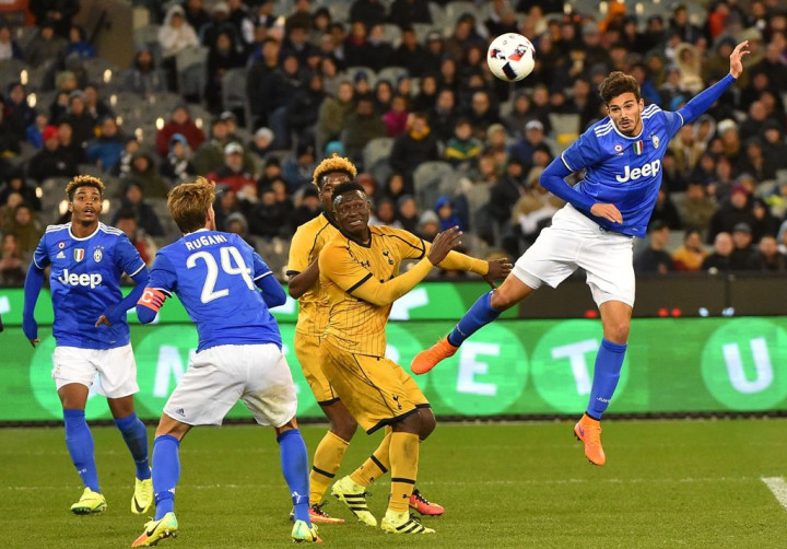 Ilustrasi Gol: Dybala & Benatia Bawa Juve Hantam Tottenham