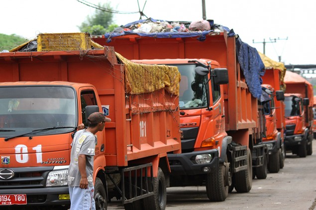 Idealnya, TPST Bantar Gebang Miliki 70 Alat Berat