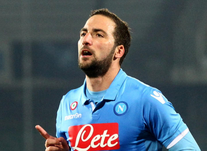 Higuain, Zoff, Ferrara, dan Para Pemain yang Membelot dari Napoli ke Juventus