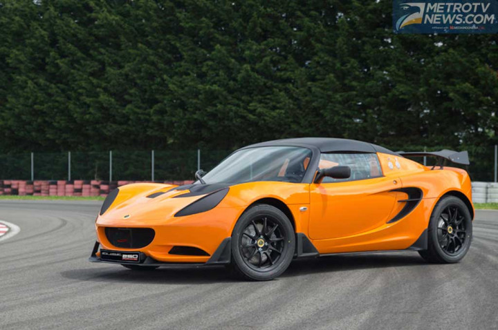 Elise Race 250, Bukan untuk Jalan Raya