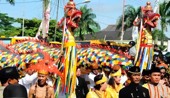 Festival Internasional Erau 2016 Dihelat di Kutai Kartanegara