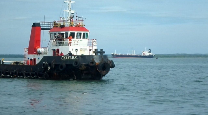 Families of Hostages Visit Foreign Ministry