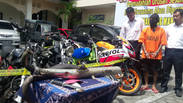 Bawa Sajam, Simpatisan Parpol jadi Tersangka