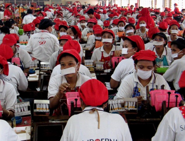 Saham HMSP Turun 7%, Bursa Panggil 2 Broker