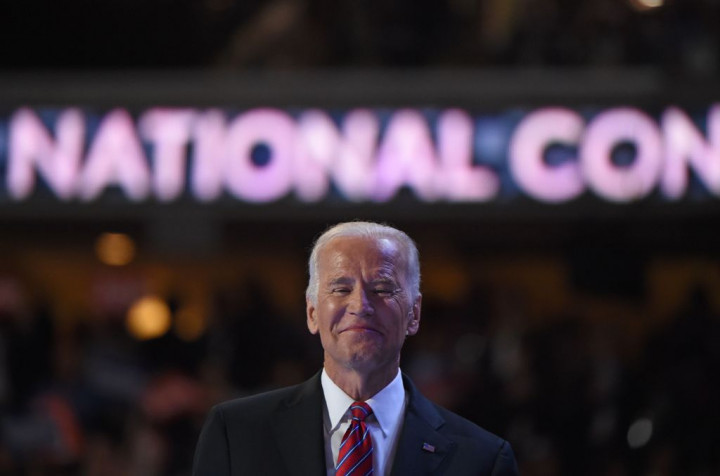 Wakil Presiden AS Main di Serial Drama