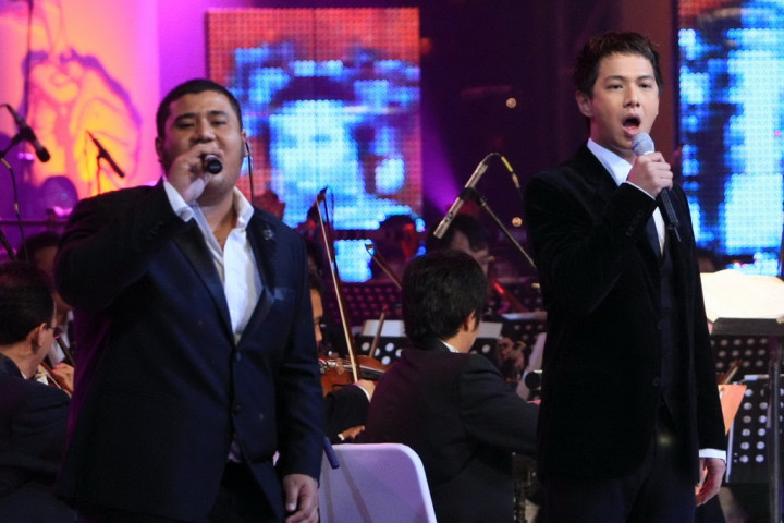 Delon Kenang Mike Sebagai Pribadi yang Tak Pernah Mengeluh