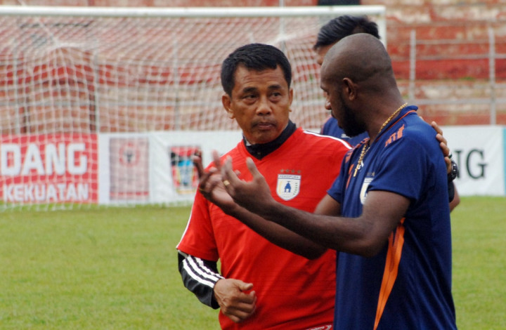 Jafri Sastra Mundur dari Kursi Pelatih Persipura
